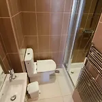 Modern 2 Bed Апартаменты