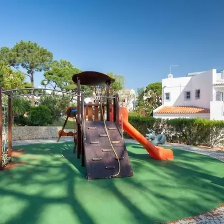 Modern 2 Bed Apartment Vale do Lobo